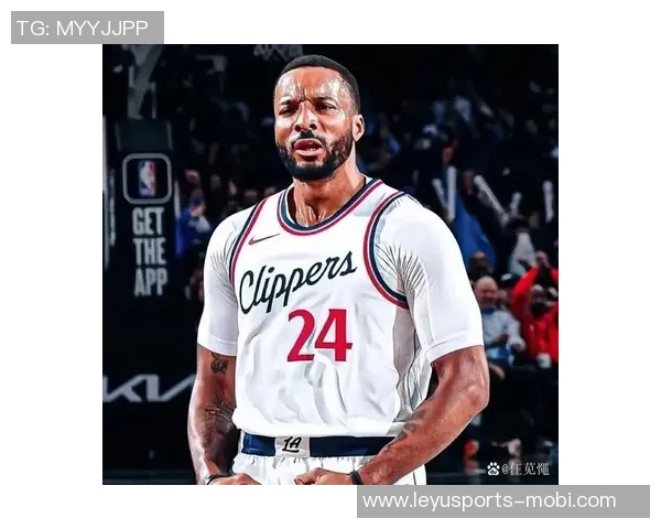 鲍威尔生涯第11季首次全明星入选创NBA历史并列第三久纪录